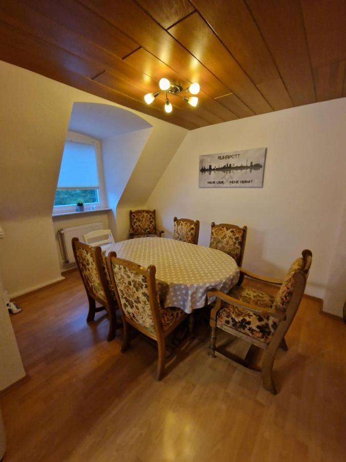Ruhrpottbude - Private Ferienwohnung Im Herzen Des Ruhrgebiets Bochum Exterior foto